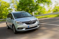 Opel Zafira 2016 (32)