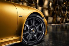 Porsche 911 Turbo S Exclusive Series 2017 (carbon wheel)