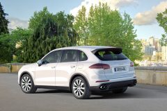 Porsche Cayenne S E-Hybrid 2014 (6)