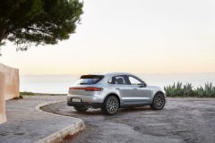 Porsche Macan S 02