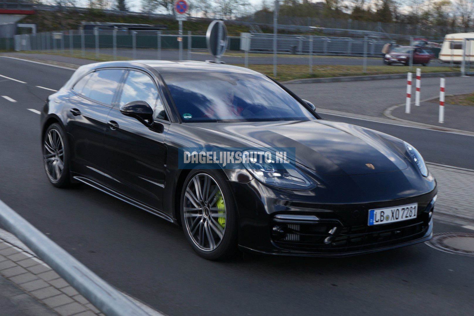 Porsche-Panamera-Sport-Turismo-Turbo-S-E