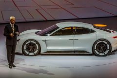 Porsche Taycan Mission E (4)