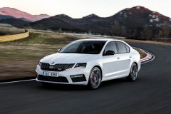 Škoda Octavia RS 2017 (1)