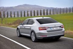 Škoda Superb 2015 (35)