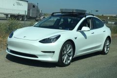 Tesla Model 3 2018 (gelekt) (1)