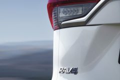 Prijzen-nieuwe-Toyota-RAV4-bekend-6