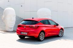 Opel Astra 2016