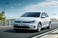 Volkswagen e-Golf 2017 (5)