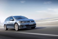 Volkswagen Golf Variant GTD 2017 (3)