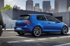 Volkswagen Golf R 2017 (3)