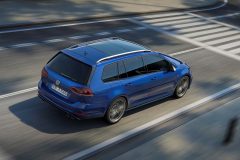 Volkswagen Golf R Variant 2017 (3)