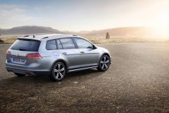 Volkswagen Golf Variant Alltrack 2017 (3)