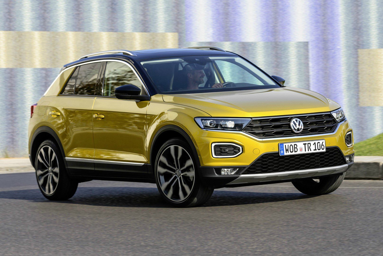 Vergelijking Volkswagen TRoc vs. Opel Crossland X