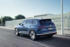 Volkswagen-Touareg-2018