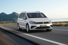 Volkswagen Touran R-Line 2015 (1)