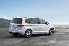 Volkswagen Touran R-Line 2015 (3)