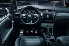 Volkswagen Touran R-Line 2015 (5)