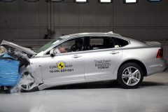 Volvo S90 2017 (Euro NCAP) (1)