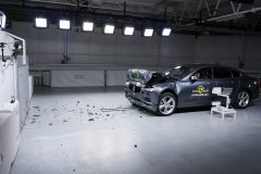 Volvo S90 2017 (Euro NCAP) (4)