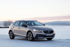 Volvo V40 Cross Country 2017 (1)