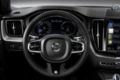 Volvo XC60 2017 (33)