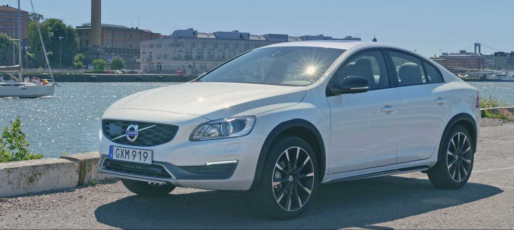 Volvo S60 Cross Country 2016