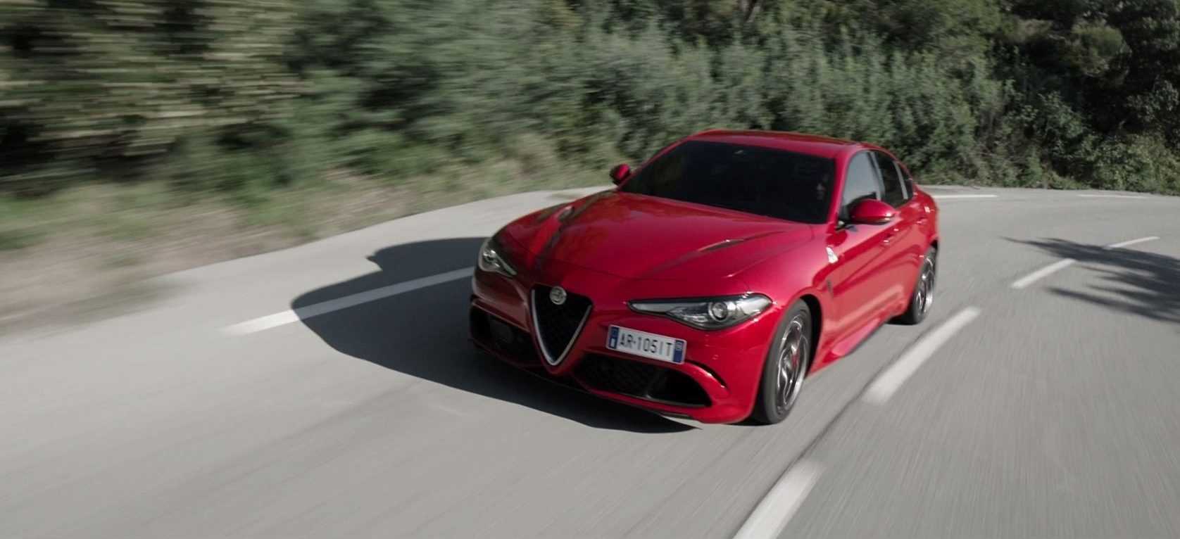 Alfa Romeo Giulia Quadrifoglio 2016