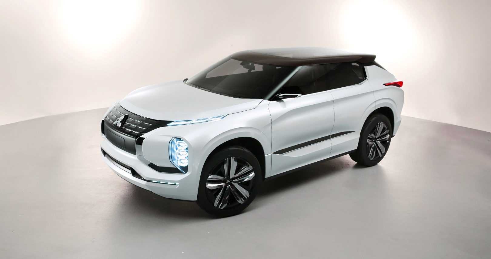 Mitsubishi GT-PHEV Concept 2016