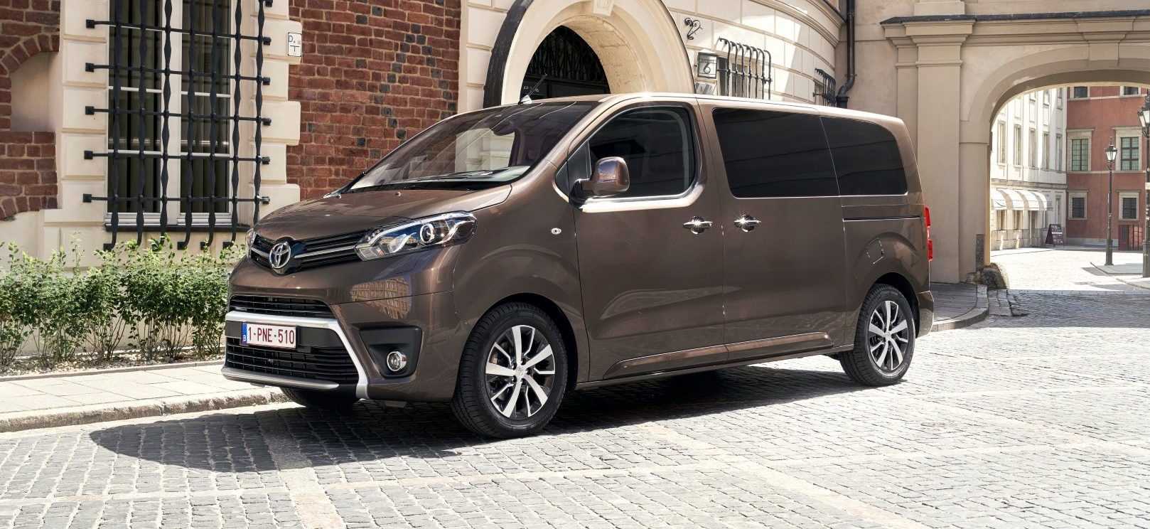 Toyota ProAce Verso 2016