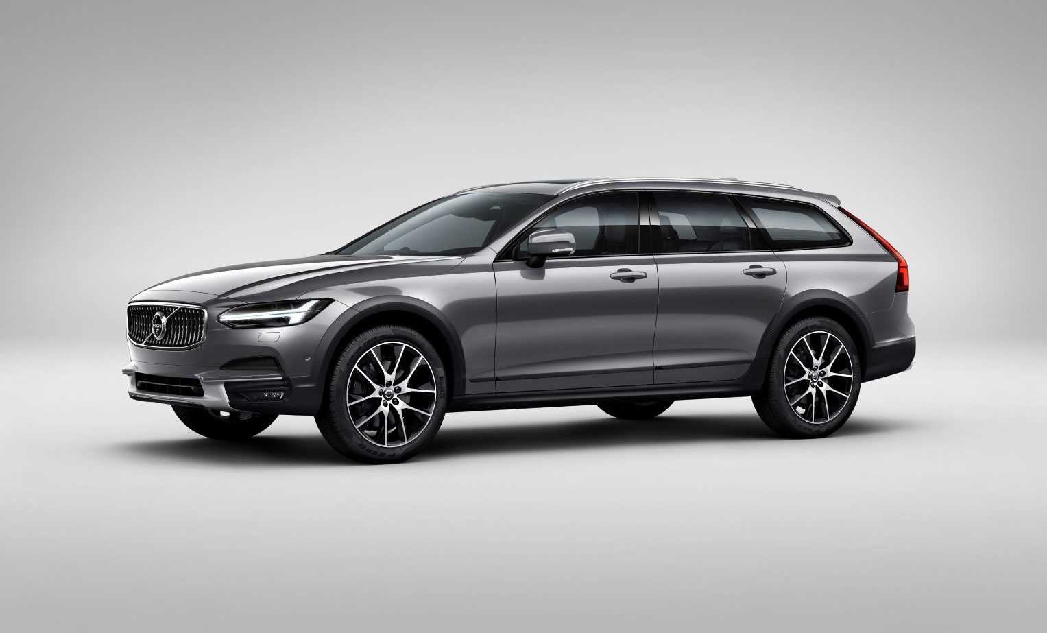 Volvo V90 Cross Country 2017