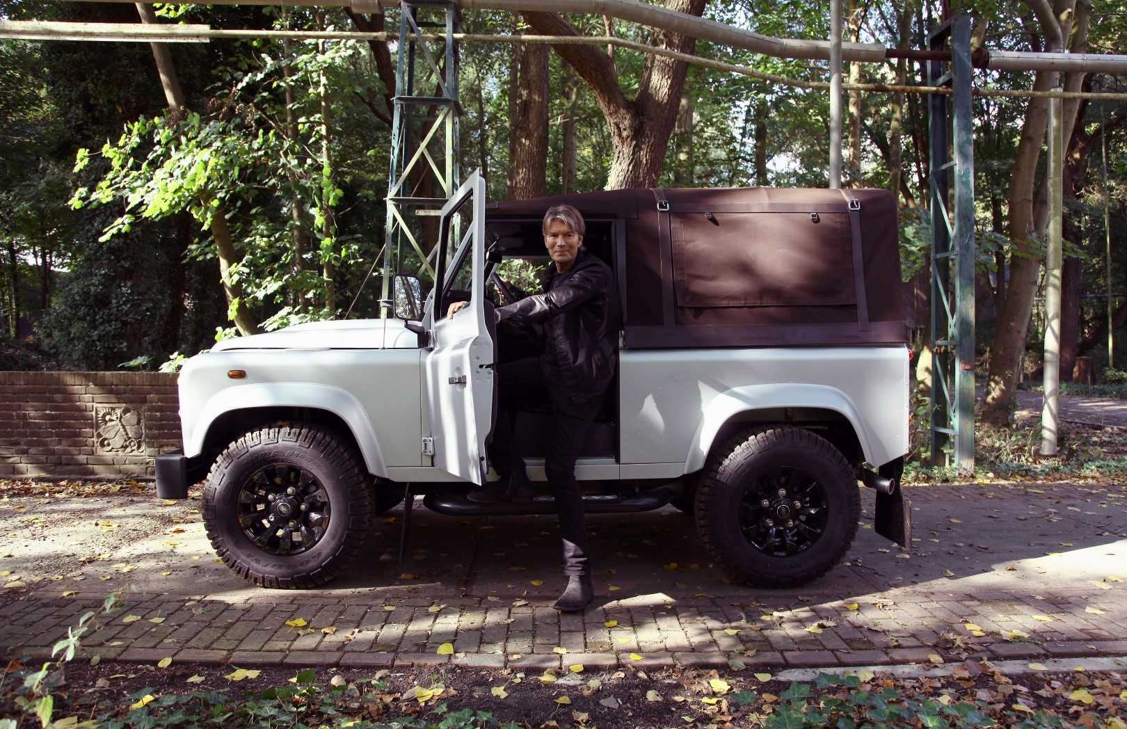 Land Rover Last Defender by Piet Boon 2016