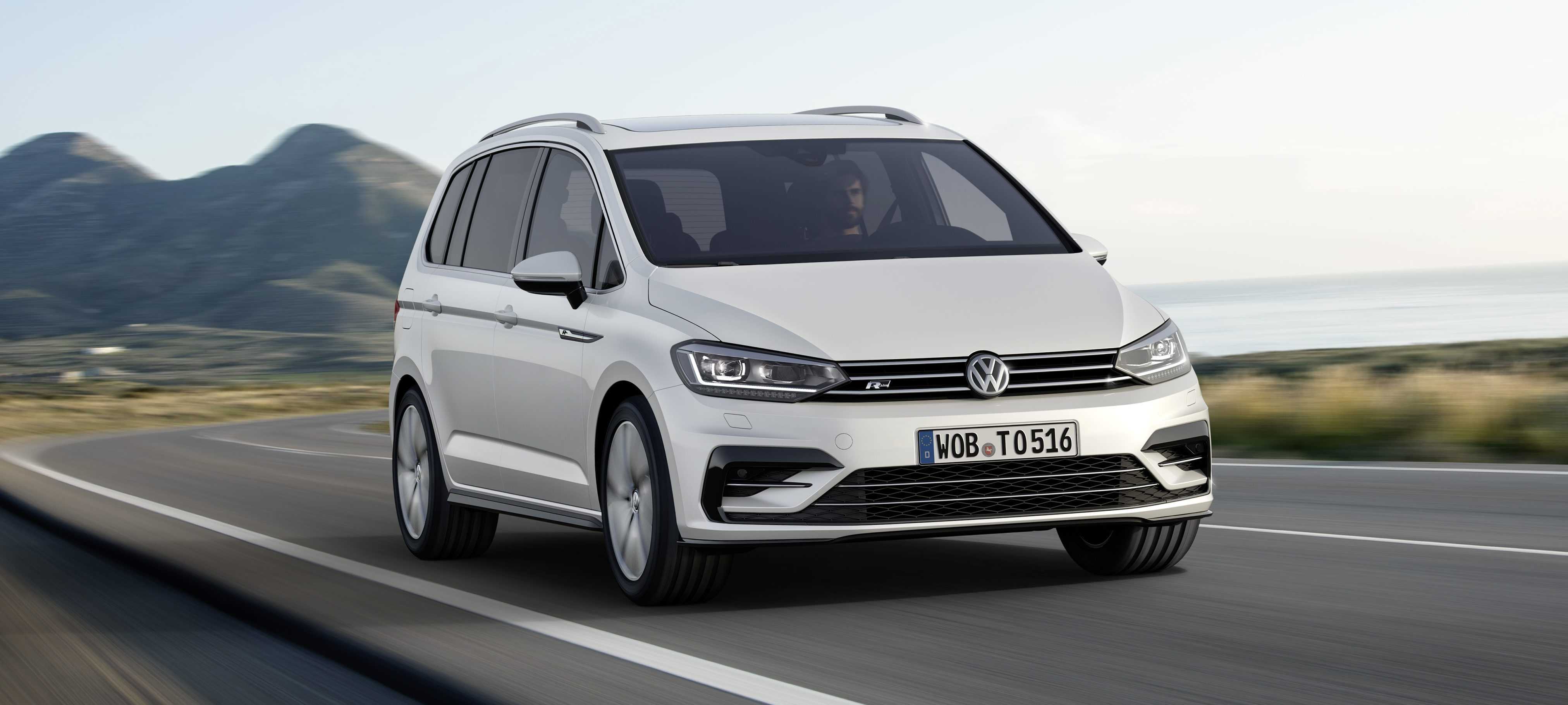 Volkswagen Touran R-Line 2015