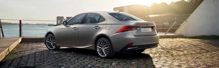 Lexus IS 300h 2017