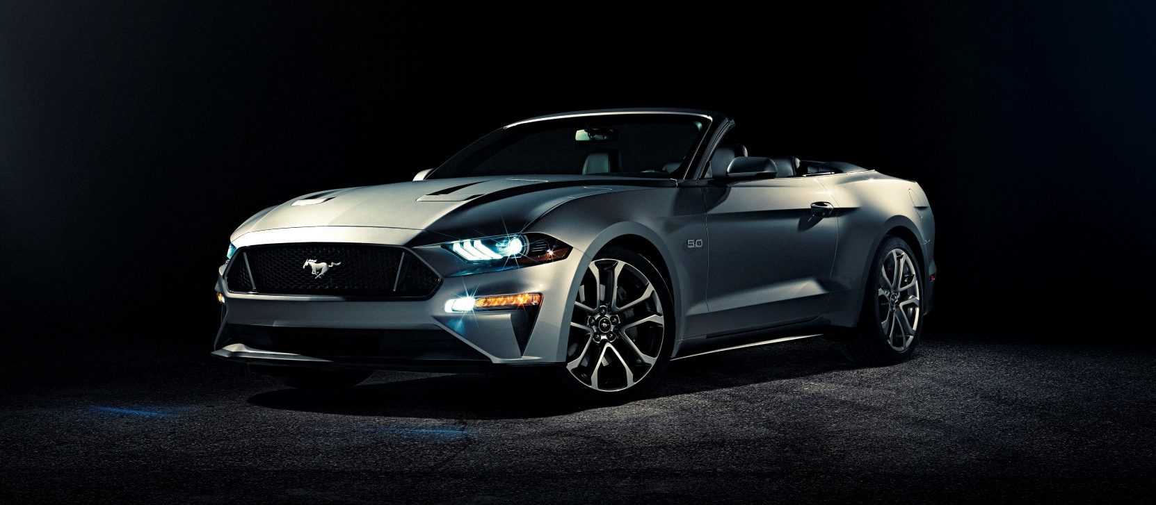 Ford Mustang Convertible 2017