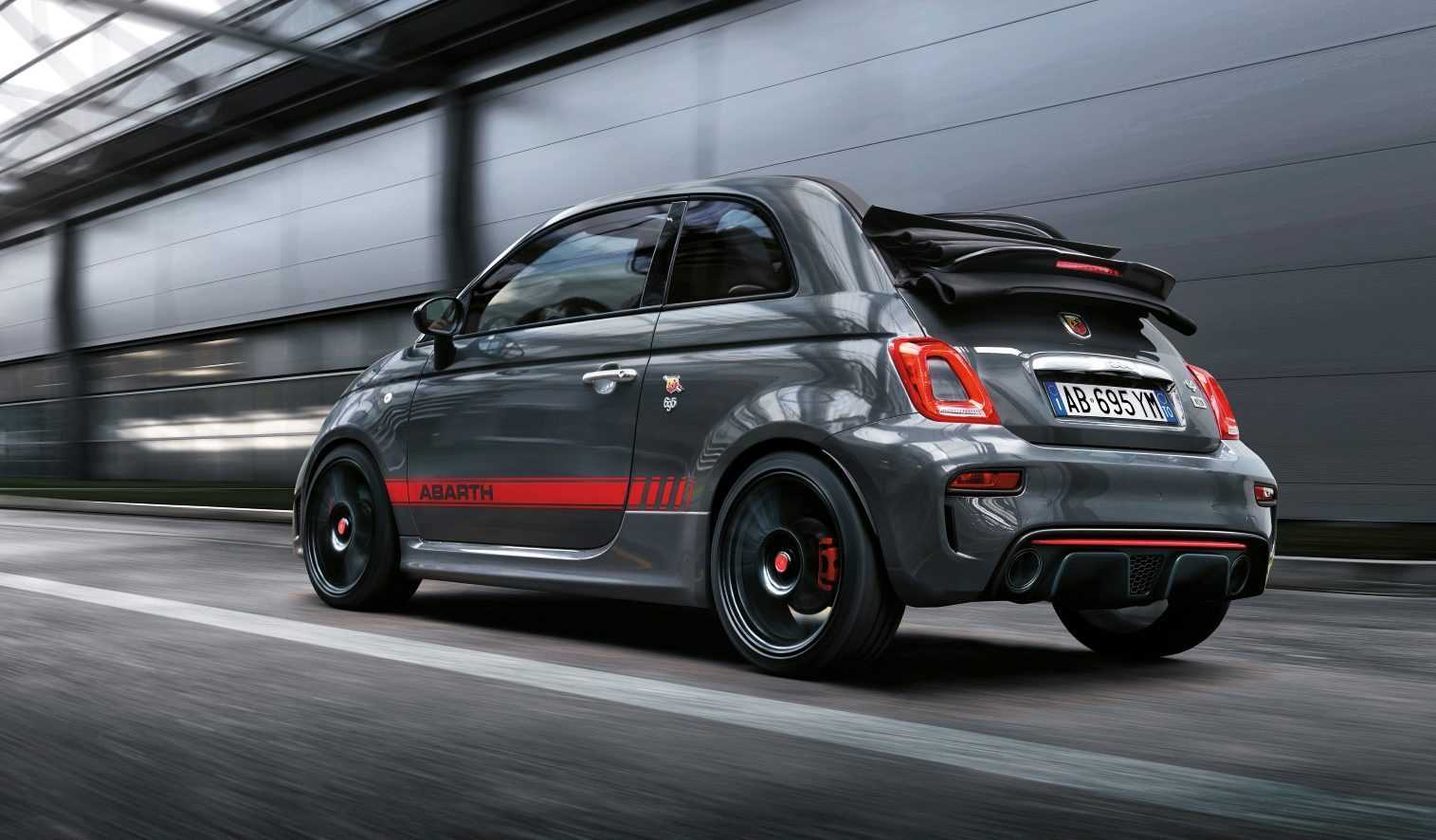 Abarth 695 XSR Yamaha Limited Edition 2017