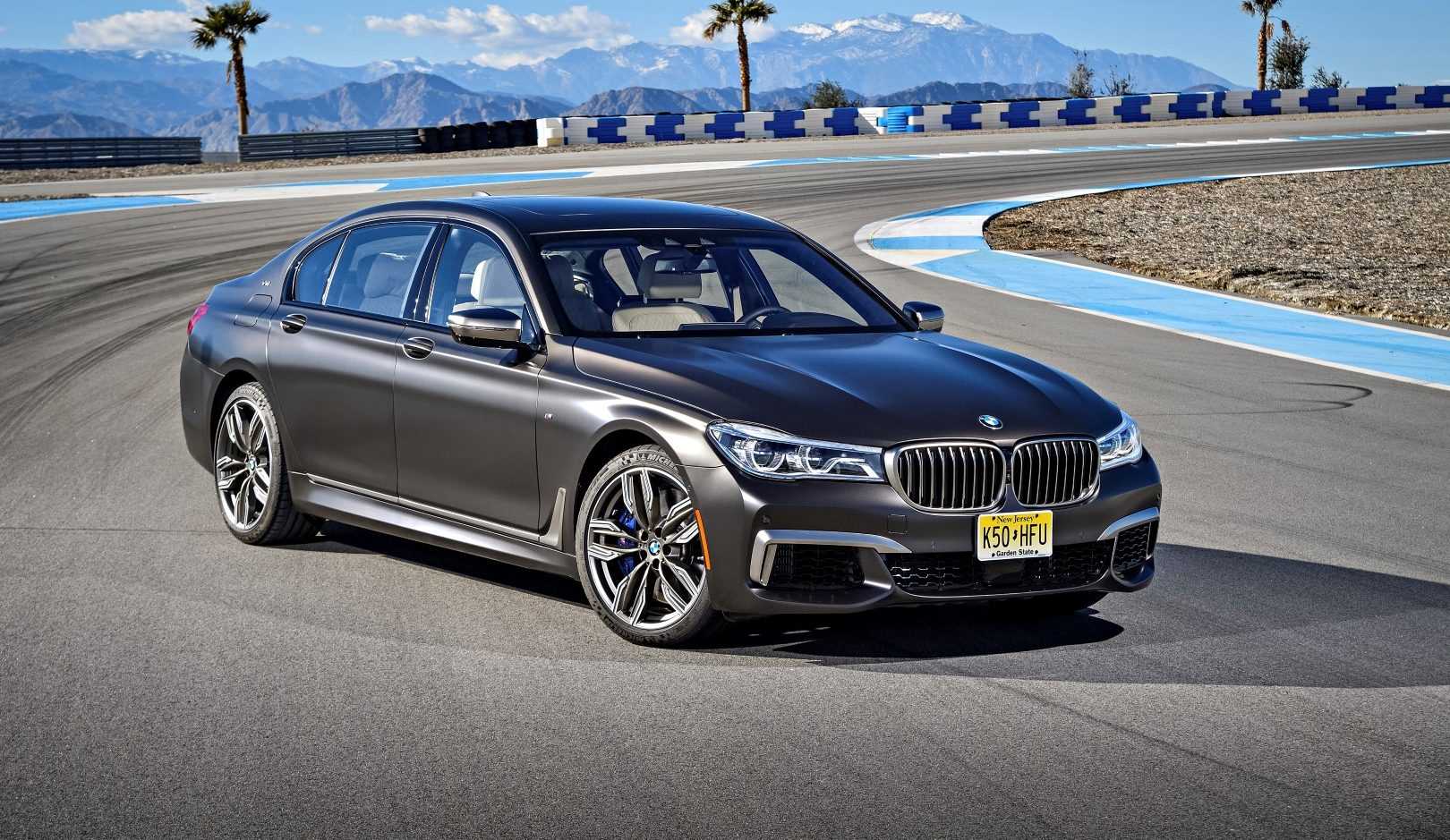 BMW M760Li xDrive 2017