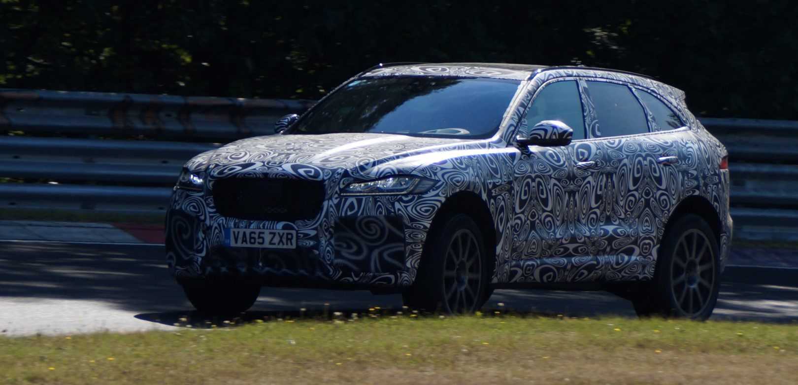 Jaguar F-Pace SVR 2017 (spionage)