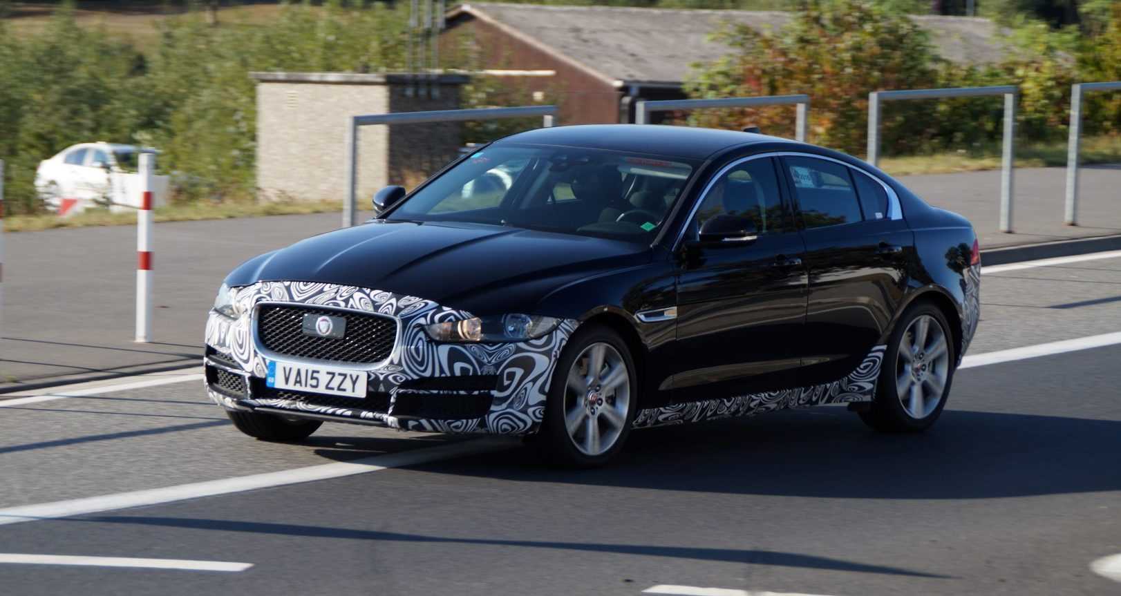 Jaguar XE facelift 2018 (spionage)