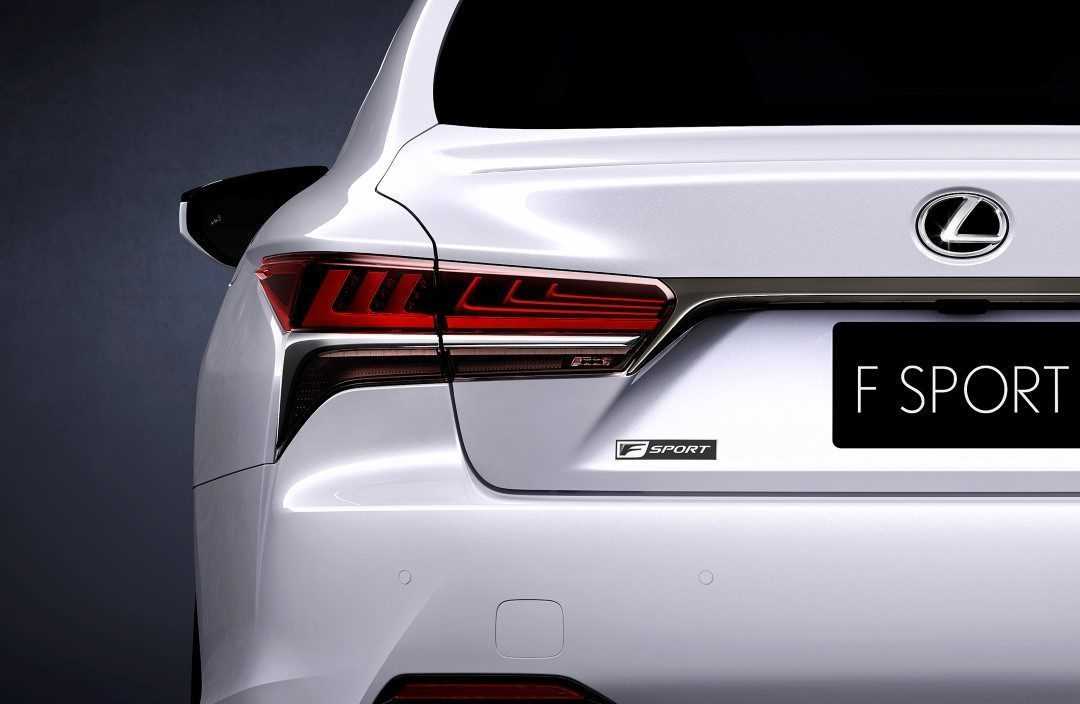 Lexus LS 500 F Sport 2017 (teaser)