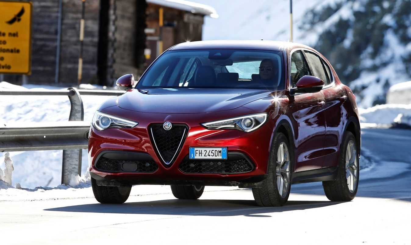 Alfa Romeo Stelvio 2017