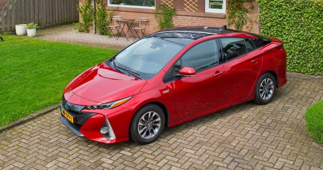 Toyota Prius Plug-in Hybrid 2017