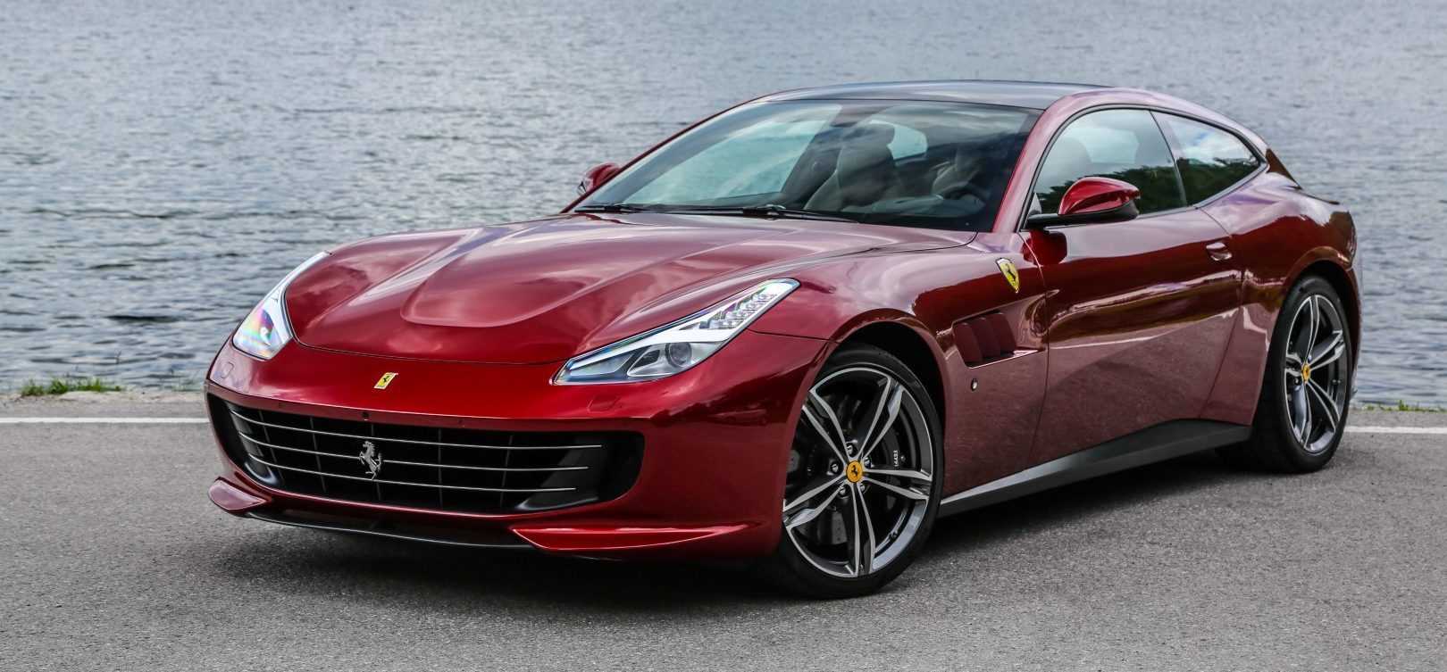 Ferrari GTC4Lusso 2017