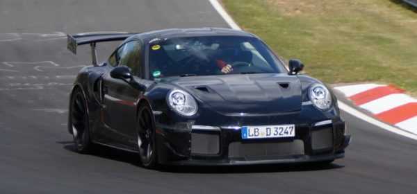 Porsche 911 GT2 RS 2017