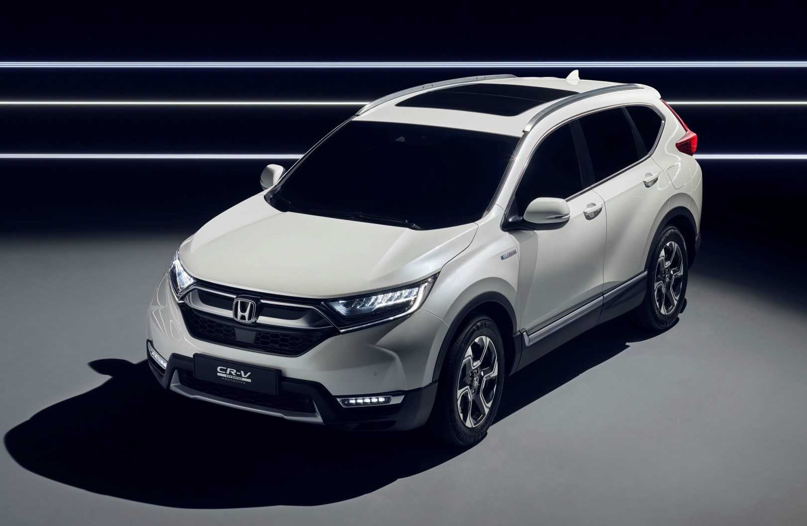 Honda CR-V Hybrid Prototype 2017