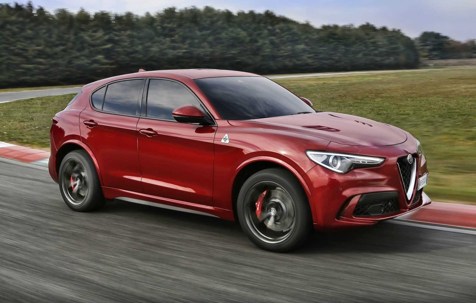 Alfa Romeo Stelvio Quadrifoglio 2018