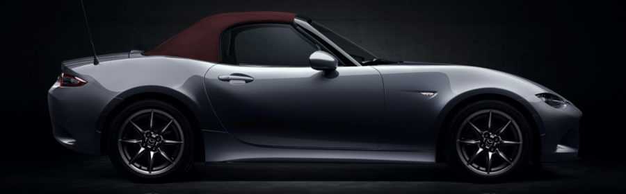 Mazda MX-5 Roadster Sakura 2018