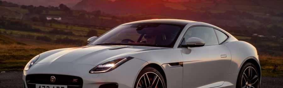 Jaguar F-Type Chequered Flag