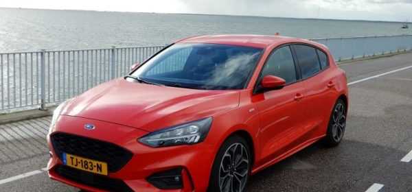 Rijtest Ford Focus (5)