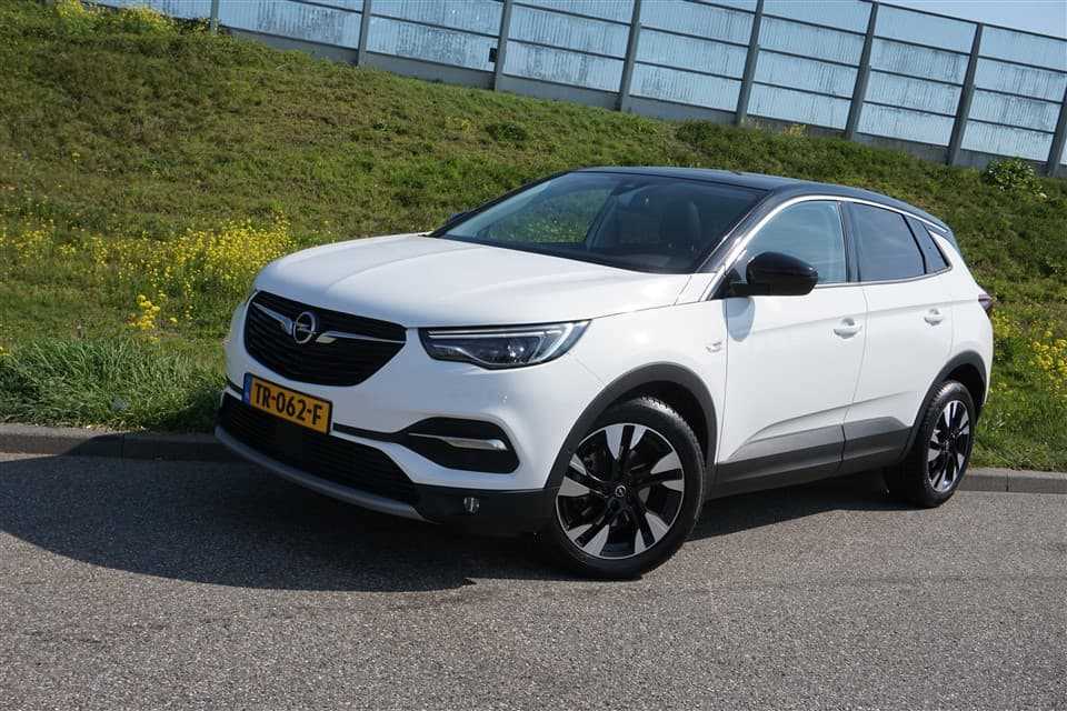 rijtest opel grandland x (1)