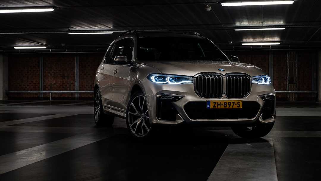 BMW X7 M50d rijtest (1)